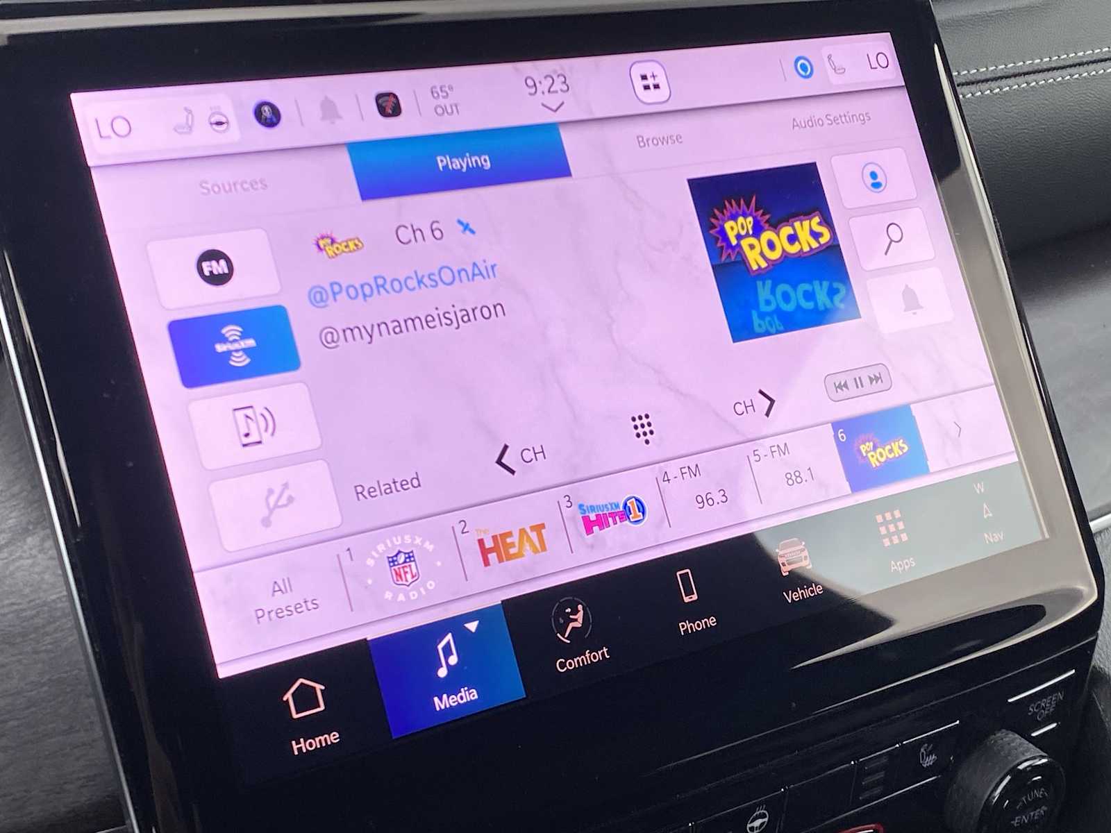 Thumbnail: 2025 Jeep Grand Cherokee - 28