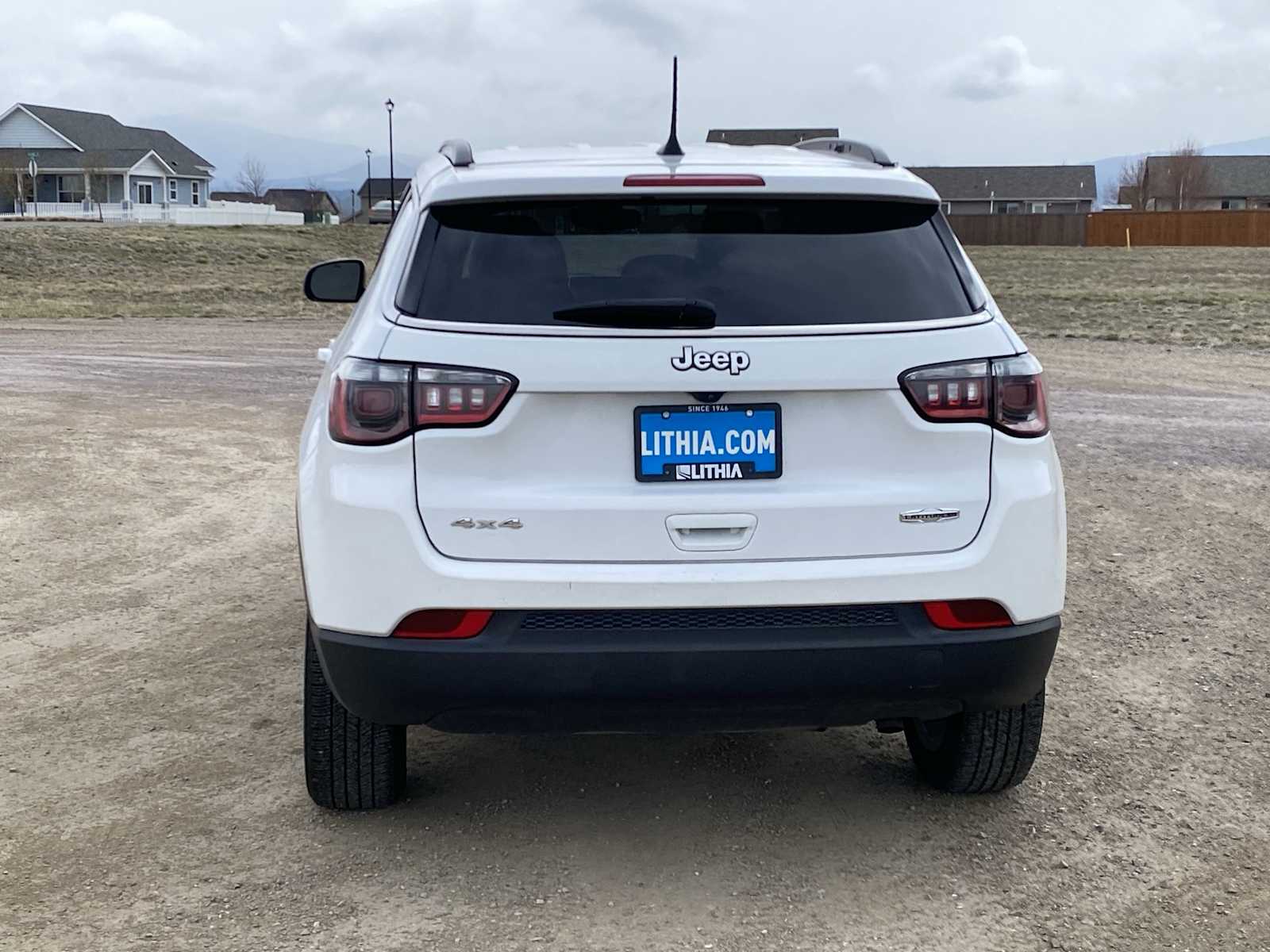 Thumbnail: 2022 Jeep Compass - 13