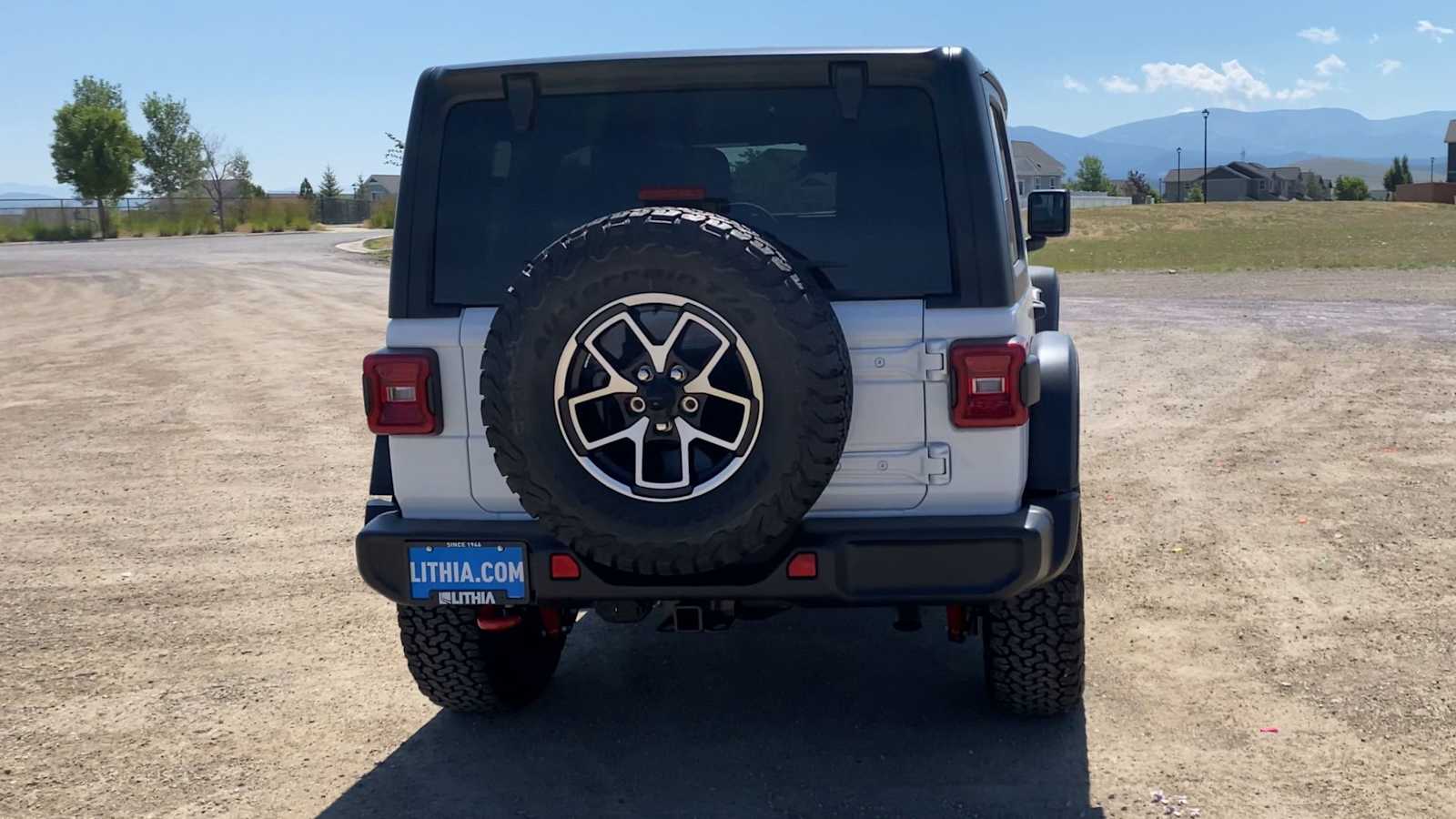 Thumbnail: 2025 Jeep Wrangler - 8