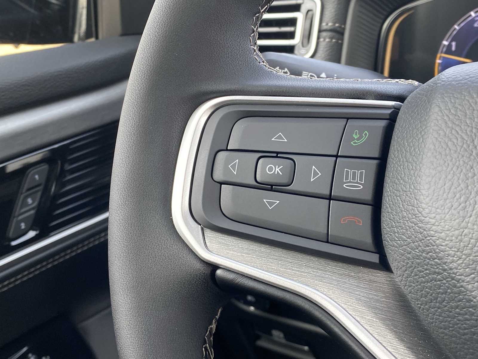 Thumbnail: 2025 Jeep Wagoneer - 26