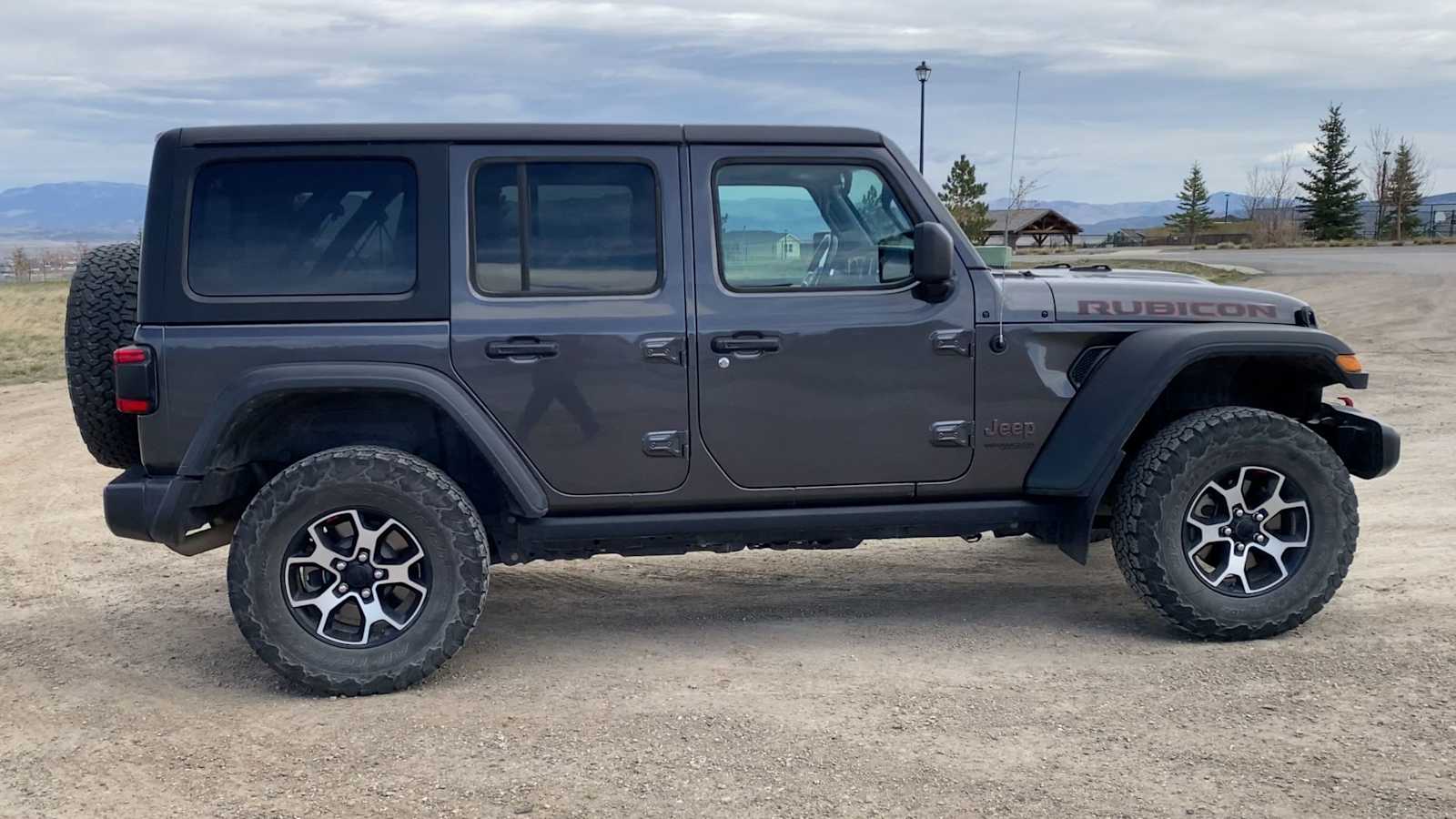 Thumbnail: 2022 Jeep Wrangler - 5