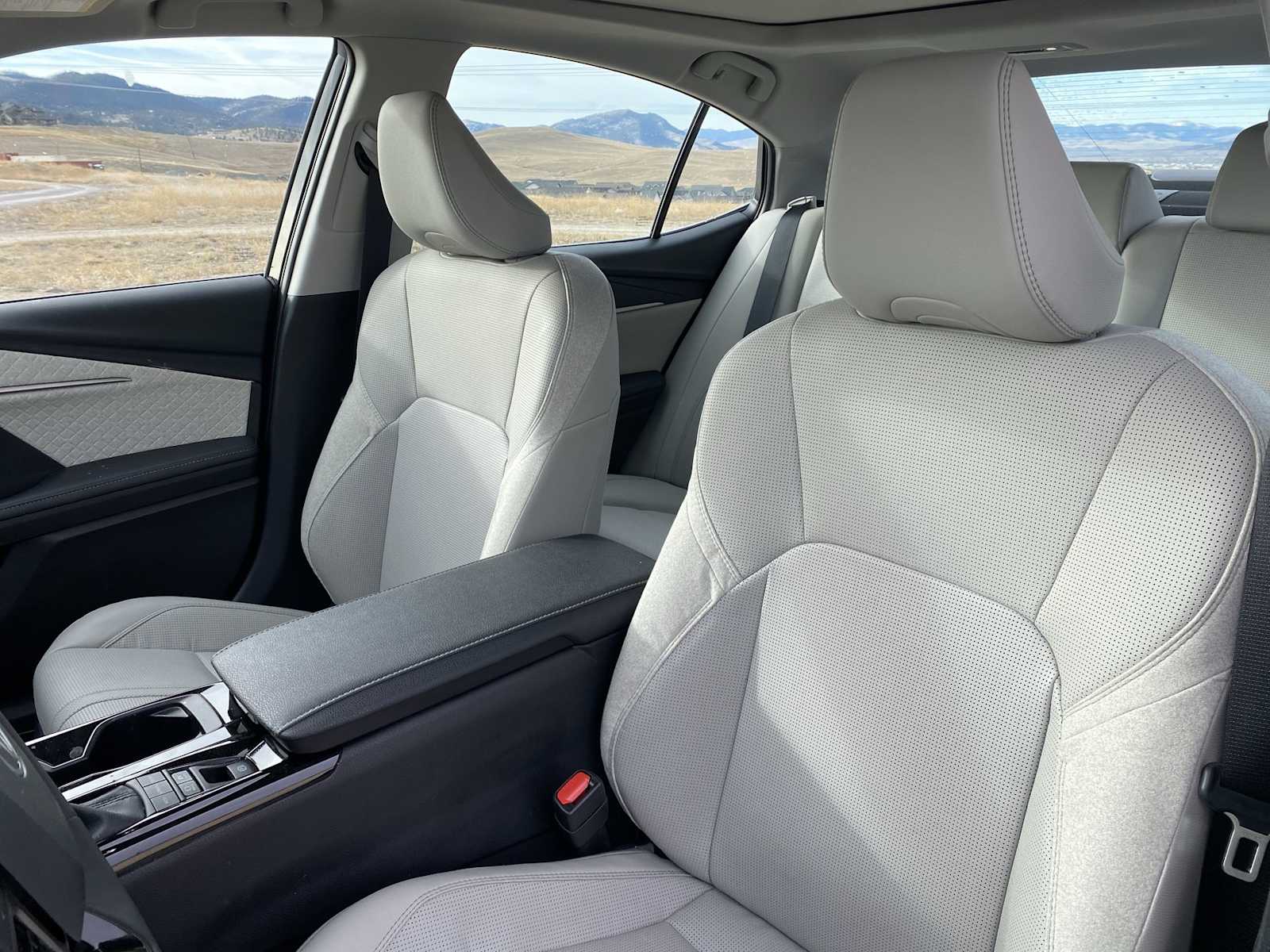 Thumbnail: 2025 Toyota Camry - 15