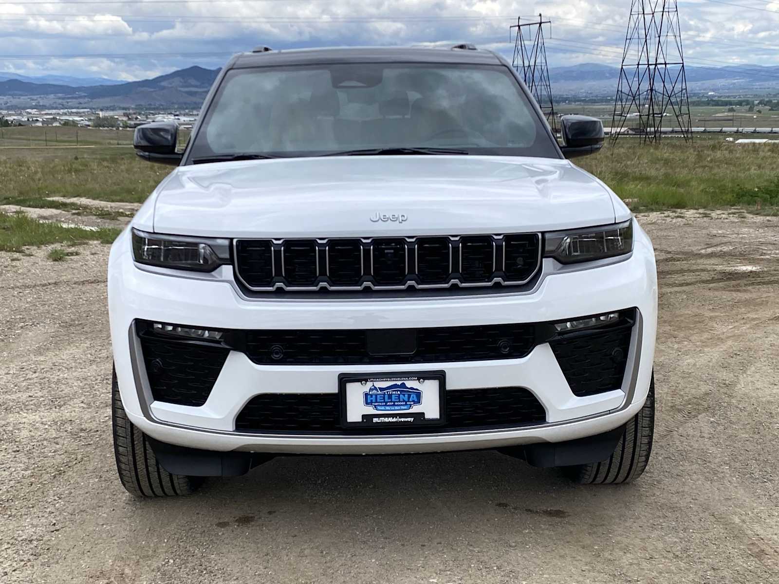 Thumbnail: 2026 Jeep Grand Cherokee - 10