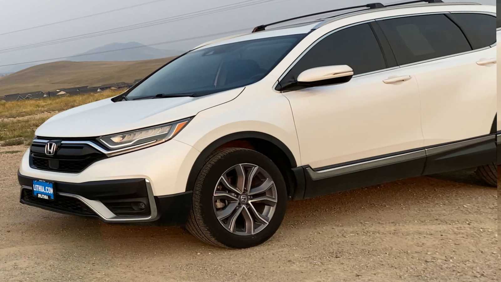 2022 Honda CR-V Touring photo 4