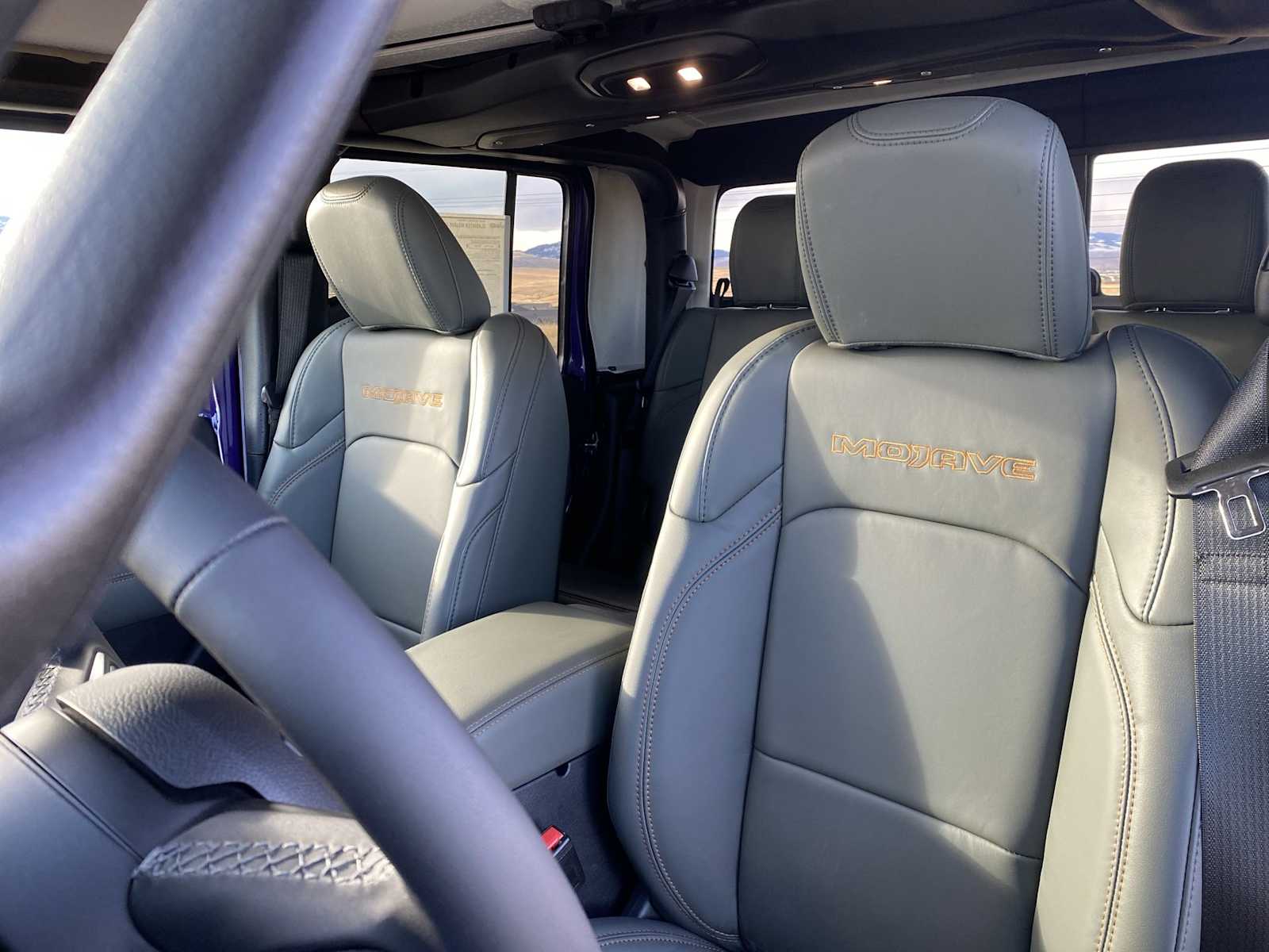 Thumbnail: 2026 Jeep Gladiator - 16