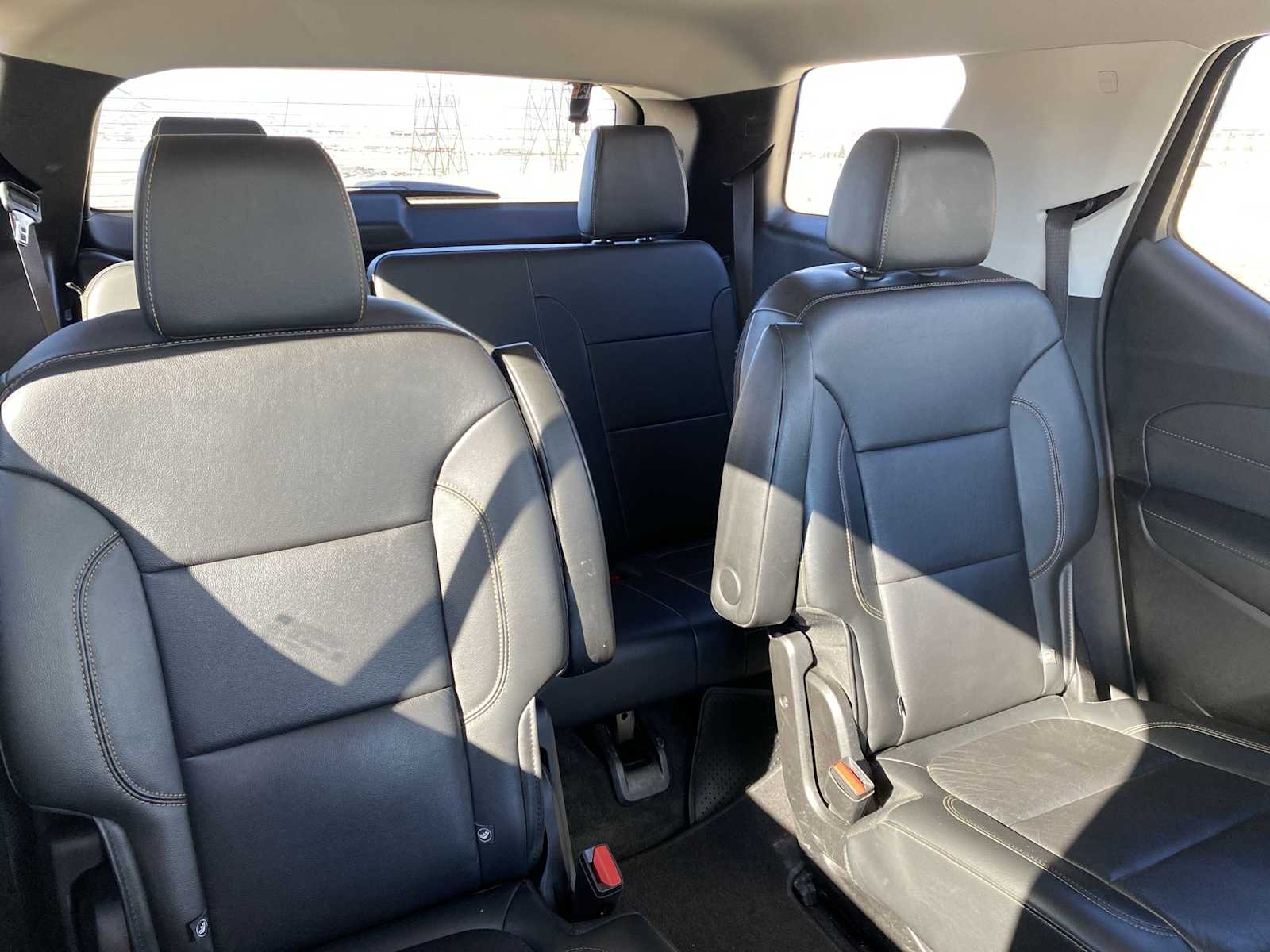 Thumbnail: 2019 Chevrolet Traverse - 32