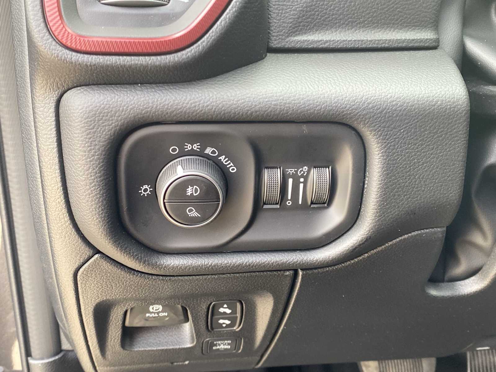Thumbnail: 2026 RAM 1500 - 21