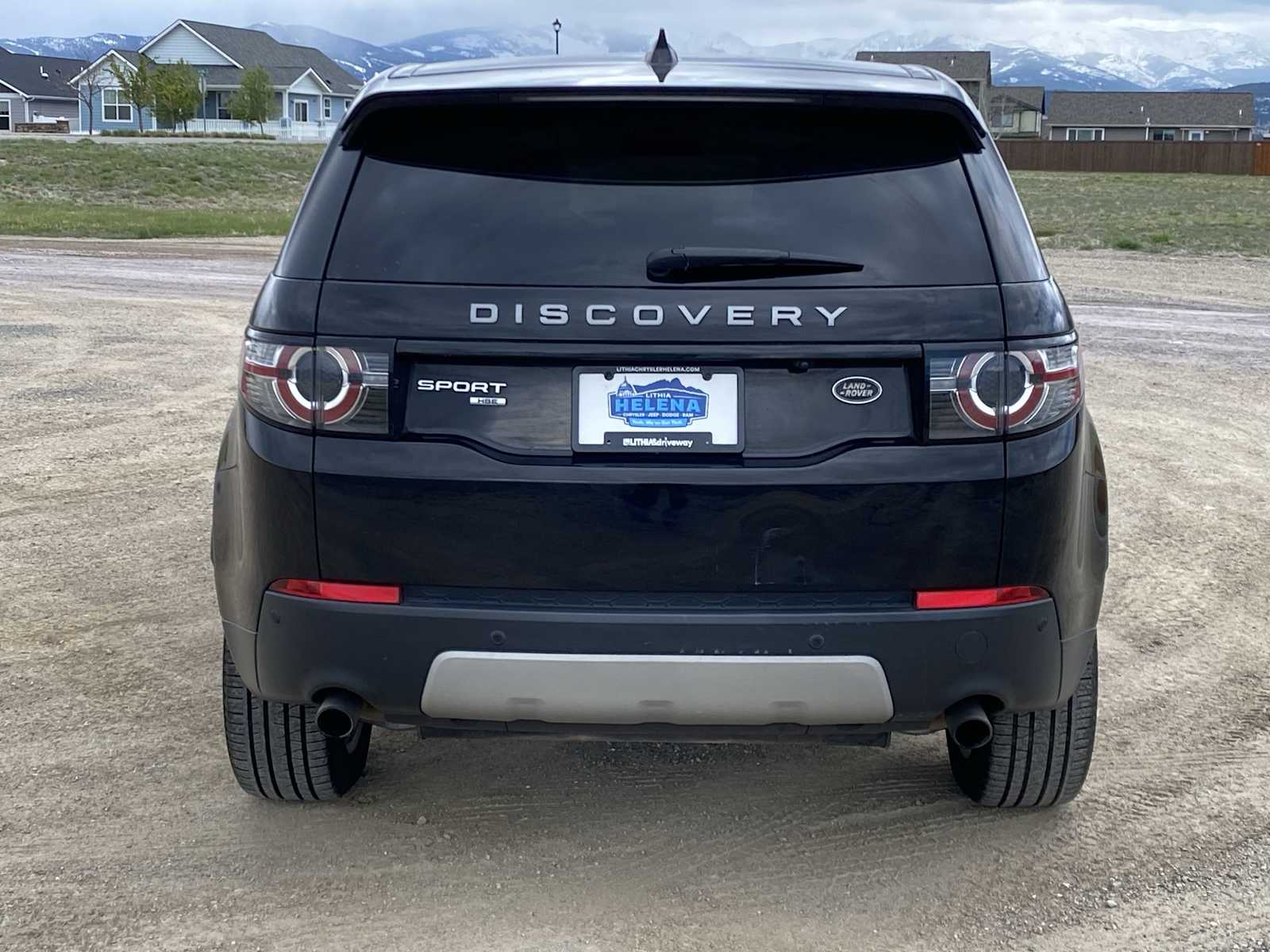 Thumbnail: 2017 Land Rover Discovery Sport - 13