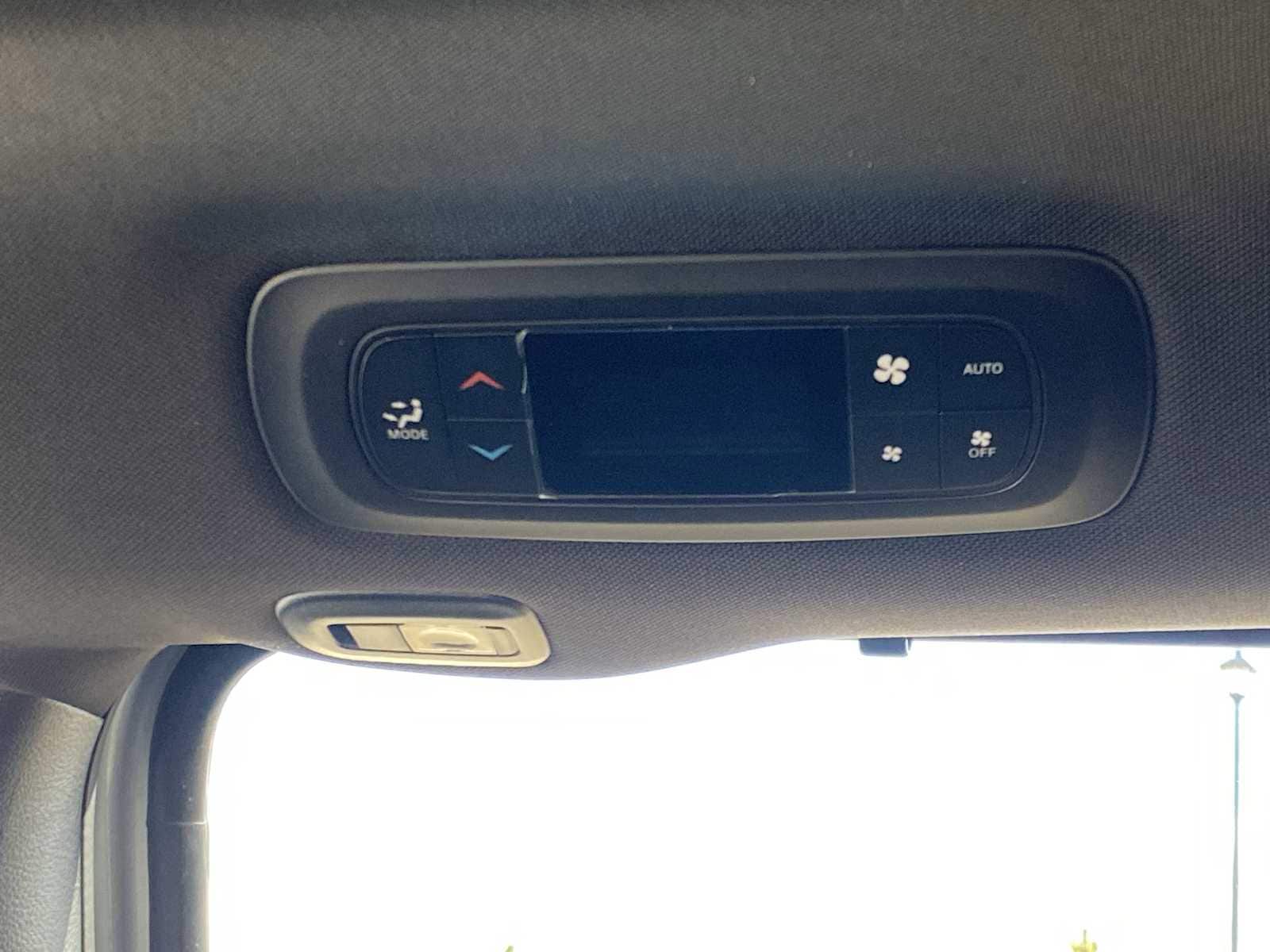 Thumbnail: 2026 Chrysler Pacifica - 35