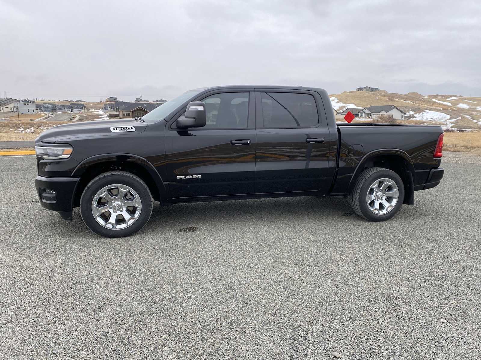 Thumbnail: 2025 RAM 1500 - 10