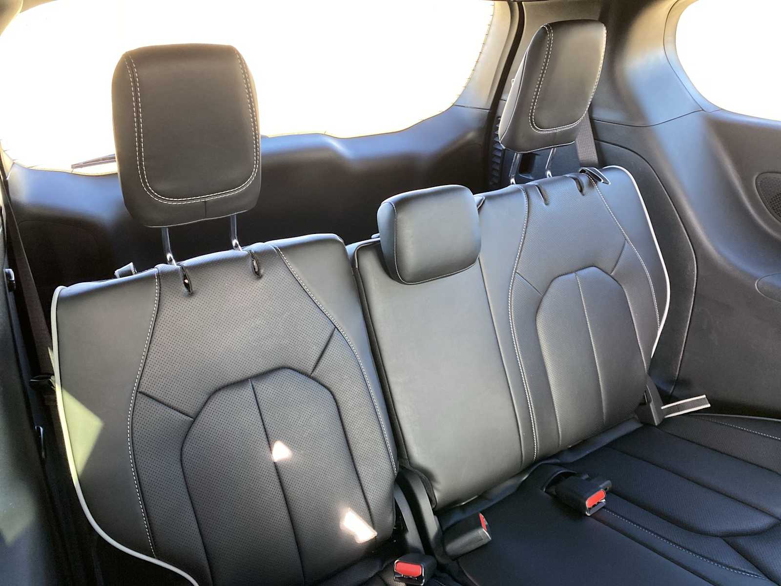 Thumbnail: 2026 Chrysler Pacifica - 38