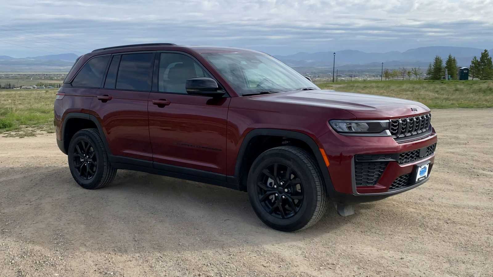 Thumbnail: 2026 Jeep Grand Cherokee - 2