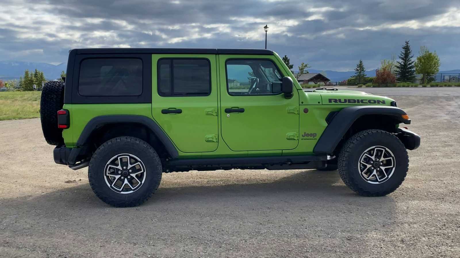 Thumbnail: 2026 Jeep Wrangler - 5