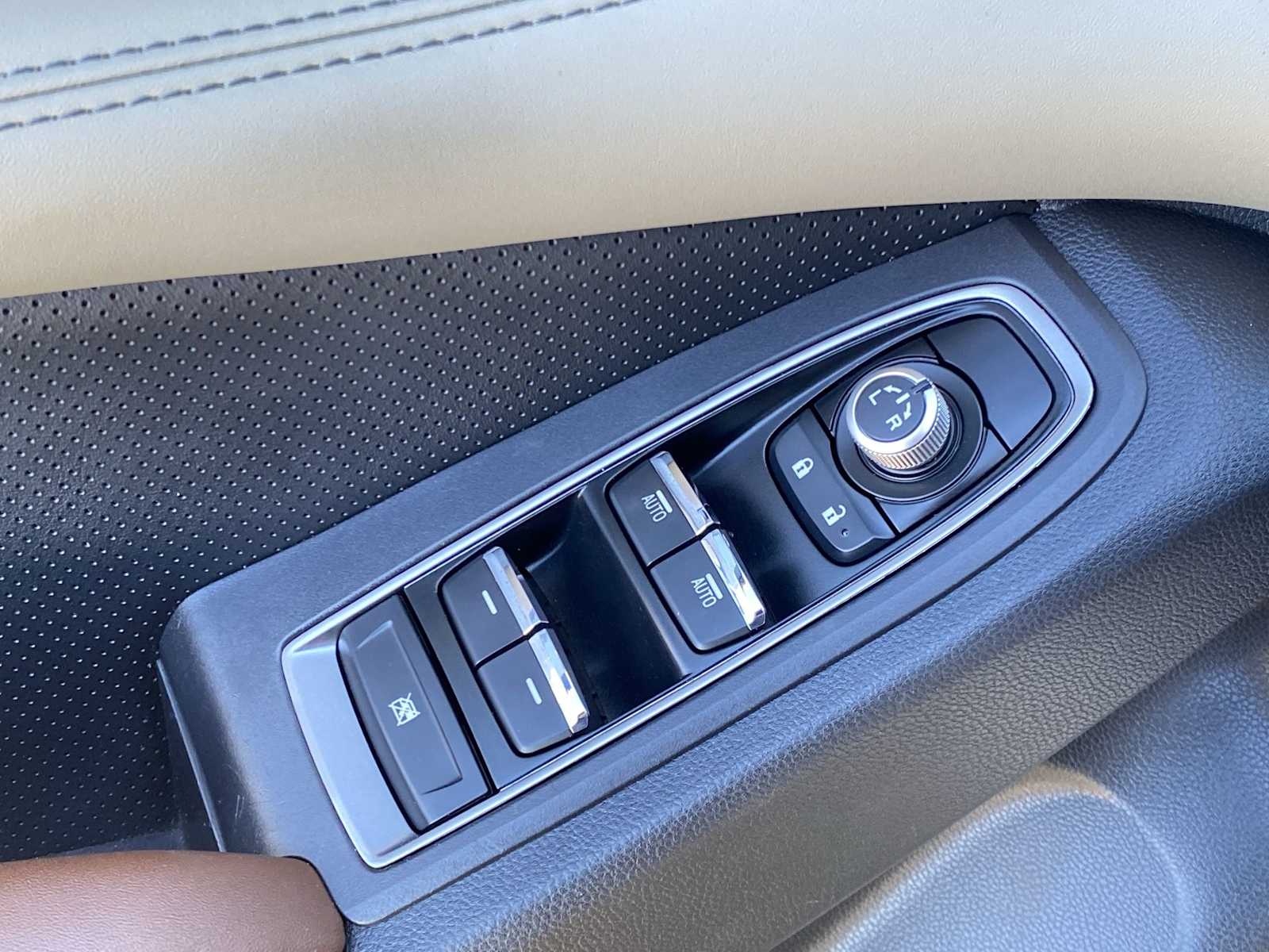 Thumbnail: 2019 Subaru Ascent - 20