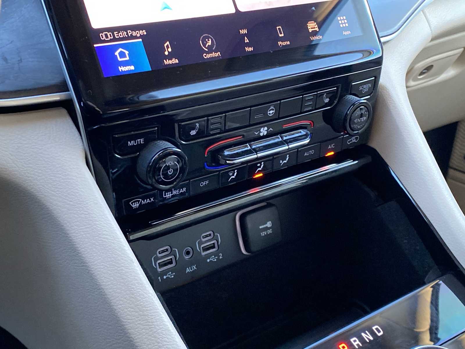 Thumbnail: 2022 Jeep Grand Cherokee - 23