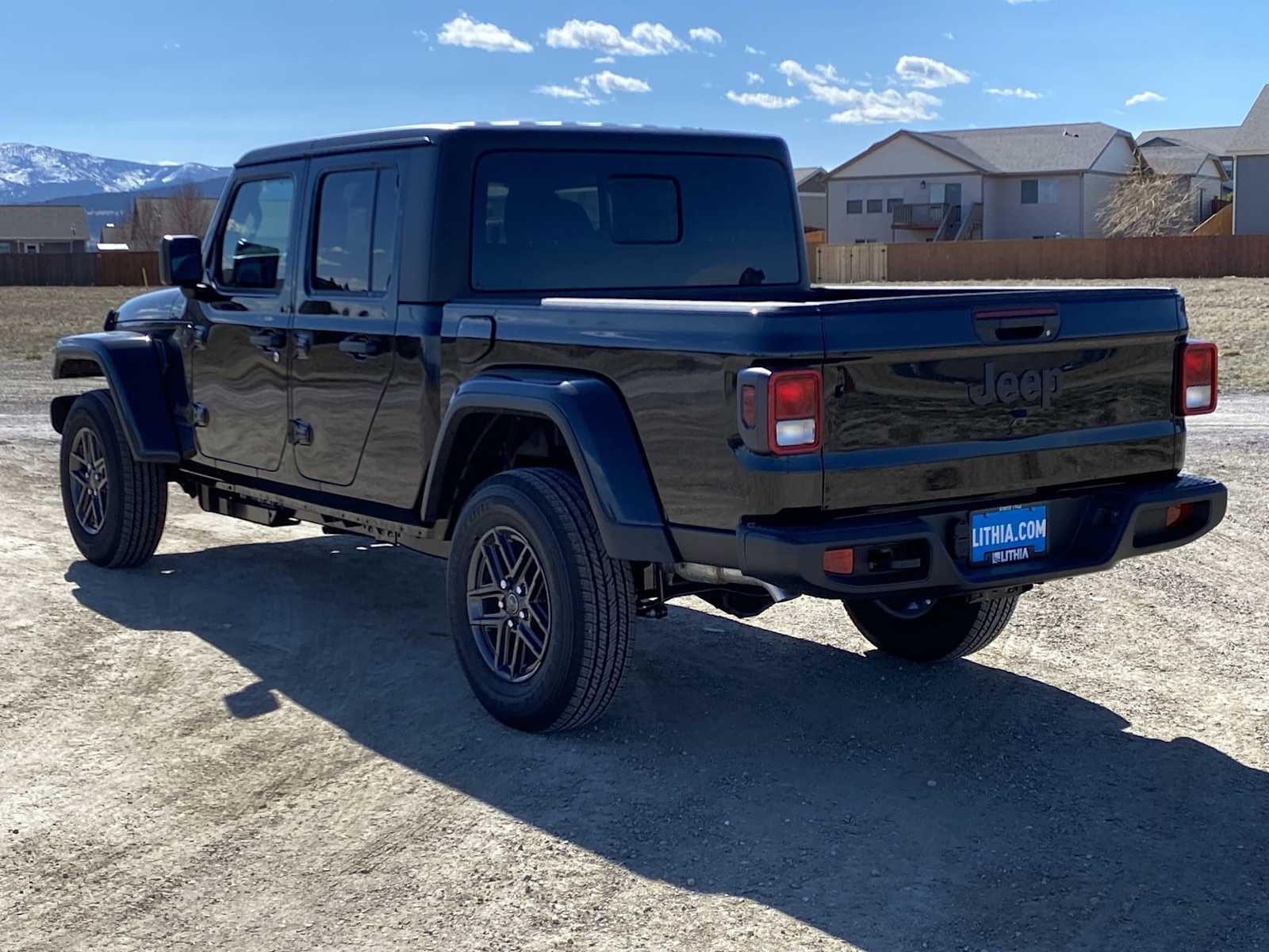 Thumbnail: 2026 Jeep Gladiator - 12