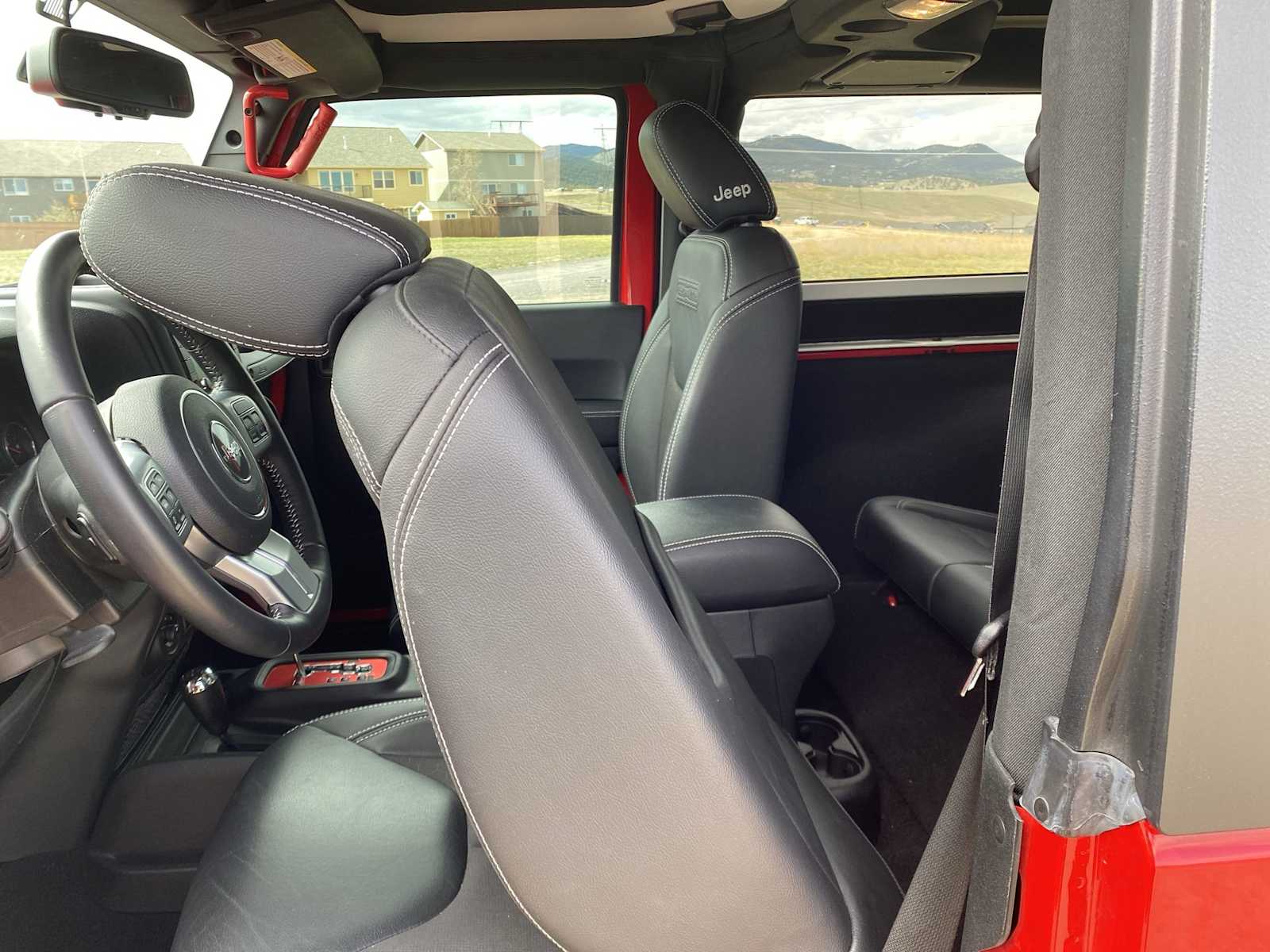 Thumbnail: 2018 Jeep Wrangler - 32