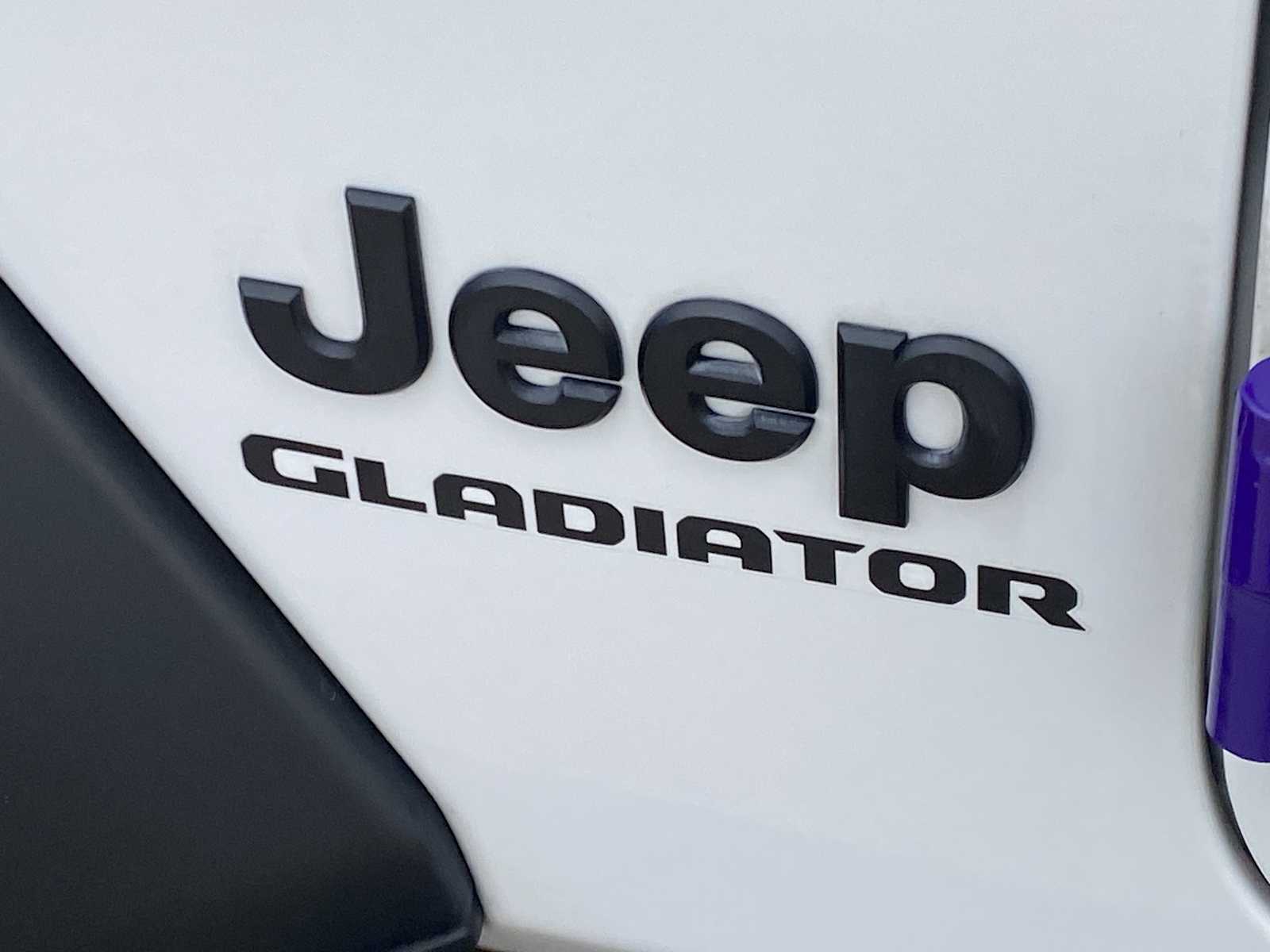Thumbnail: 2020 Jeep Gladiator - 15