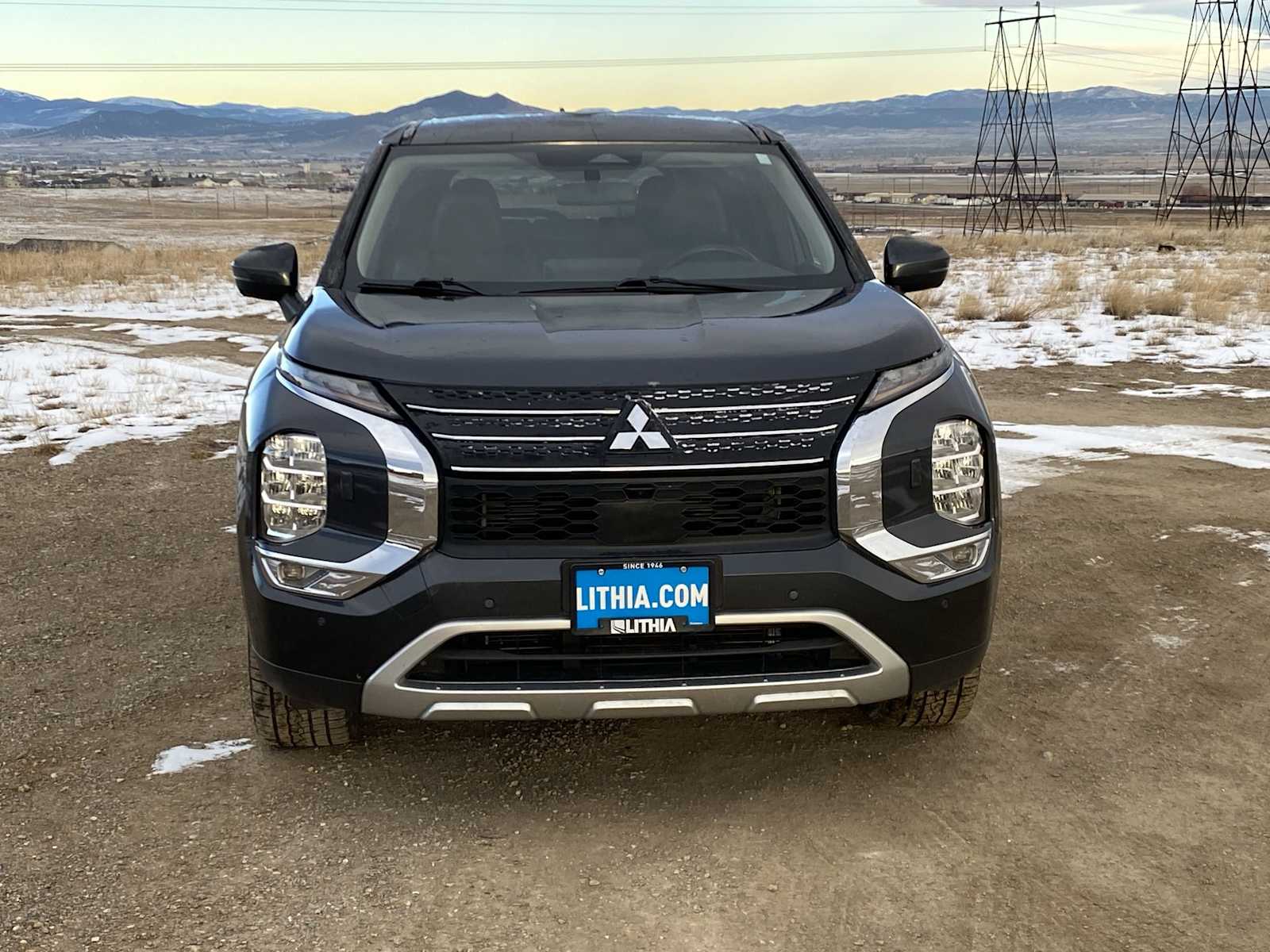 Thumbnail: 2024 Mitsubishi Outlander - 13