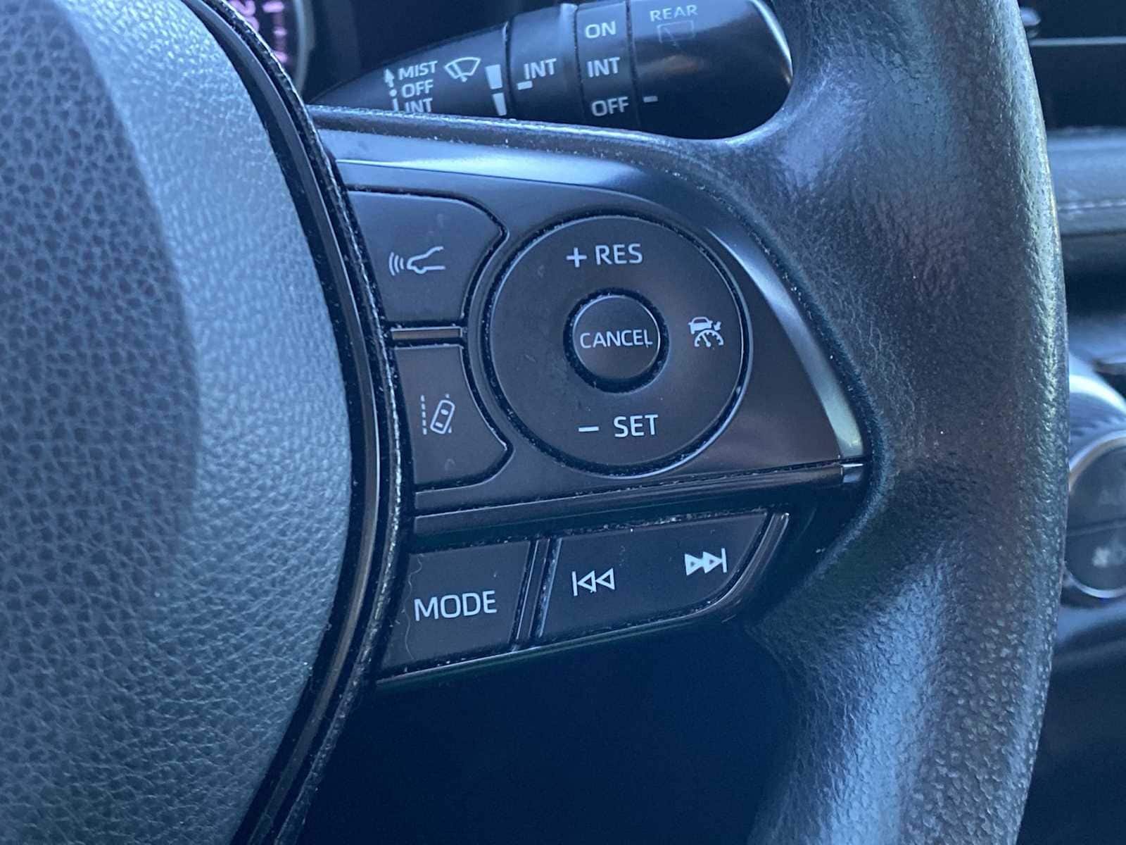 Thumbnail: 2019 Toyota RAV4 - 20