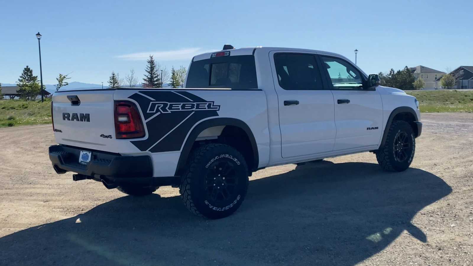 Thumbnail: 2026 RAM 1500 - 4