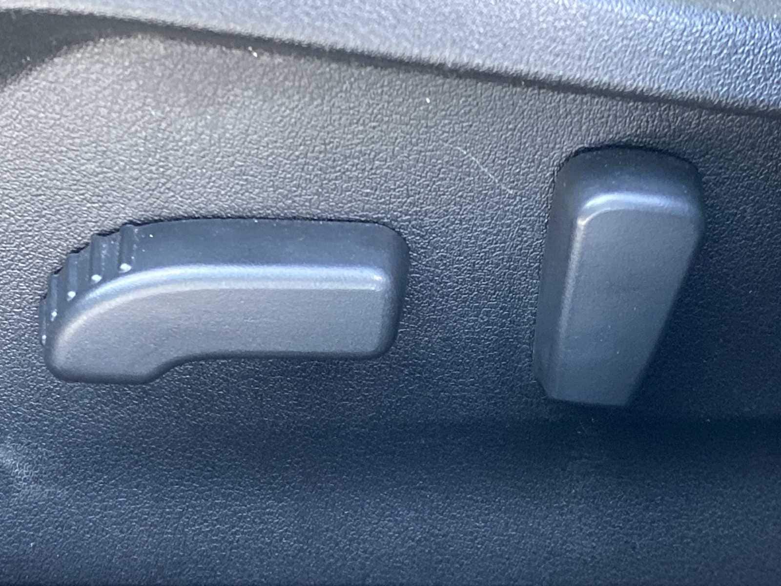 Thumbnail: 2021 Subaru Crosstrek - 20