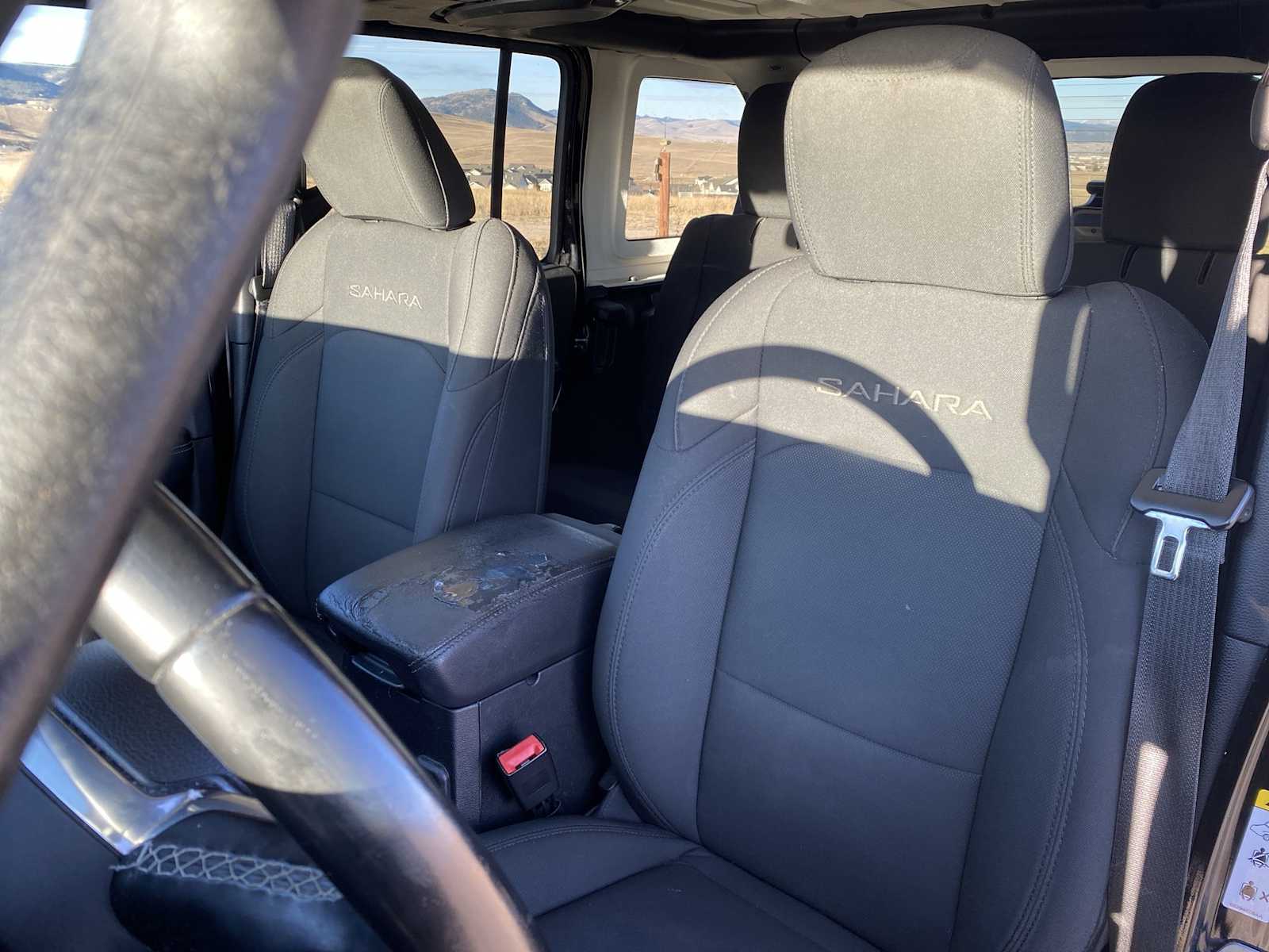 Thumbnail: 2018 Jeep Wrangler - 14