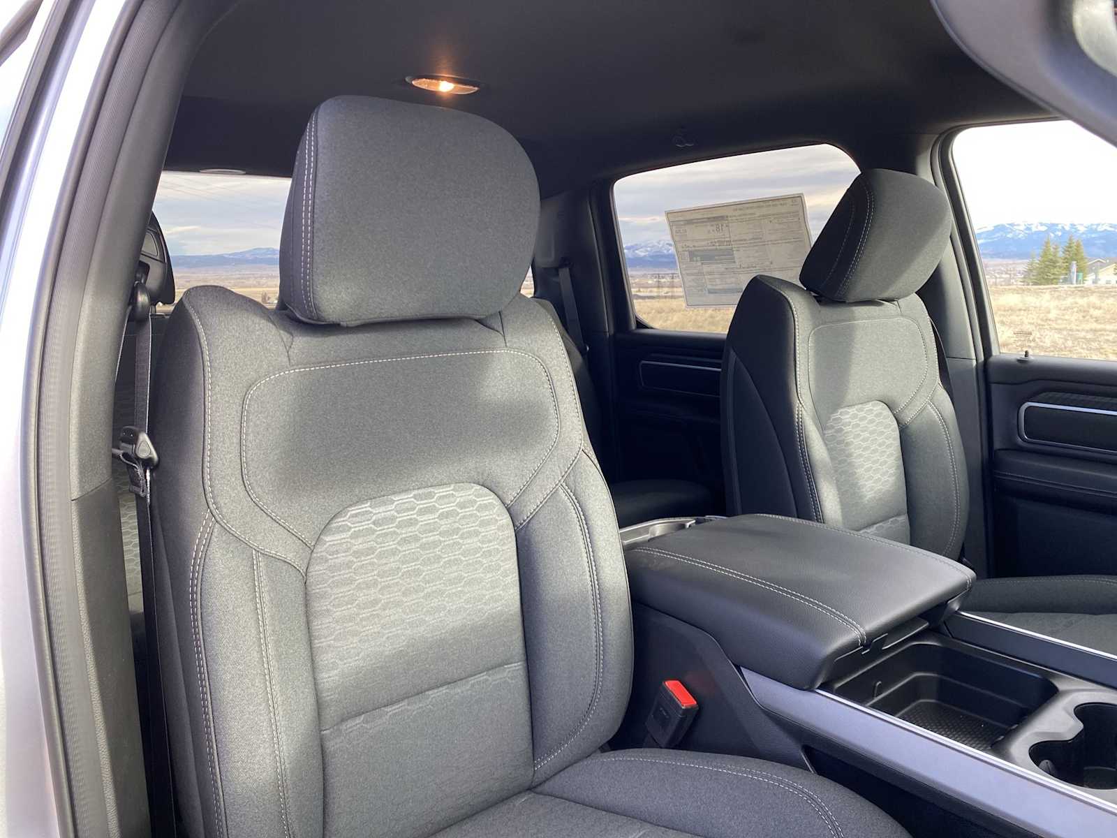 Thumbnail: 2026 RAM 1500 - 18
