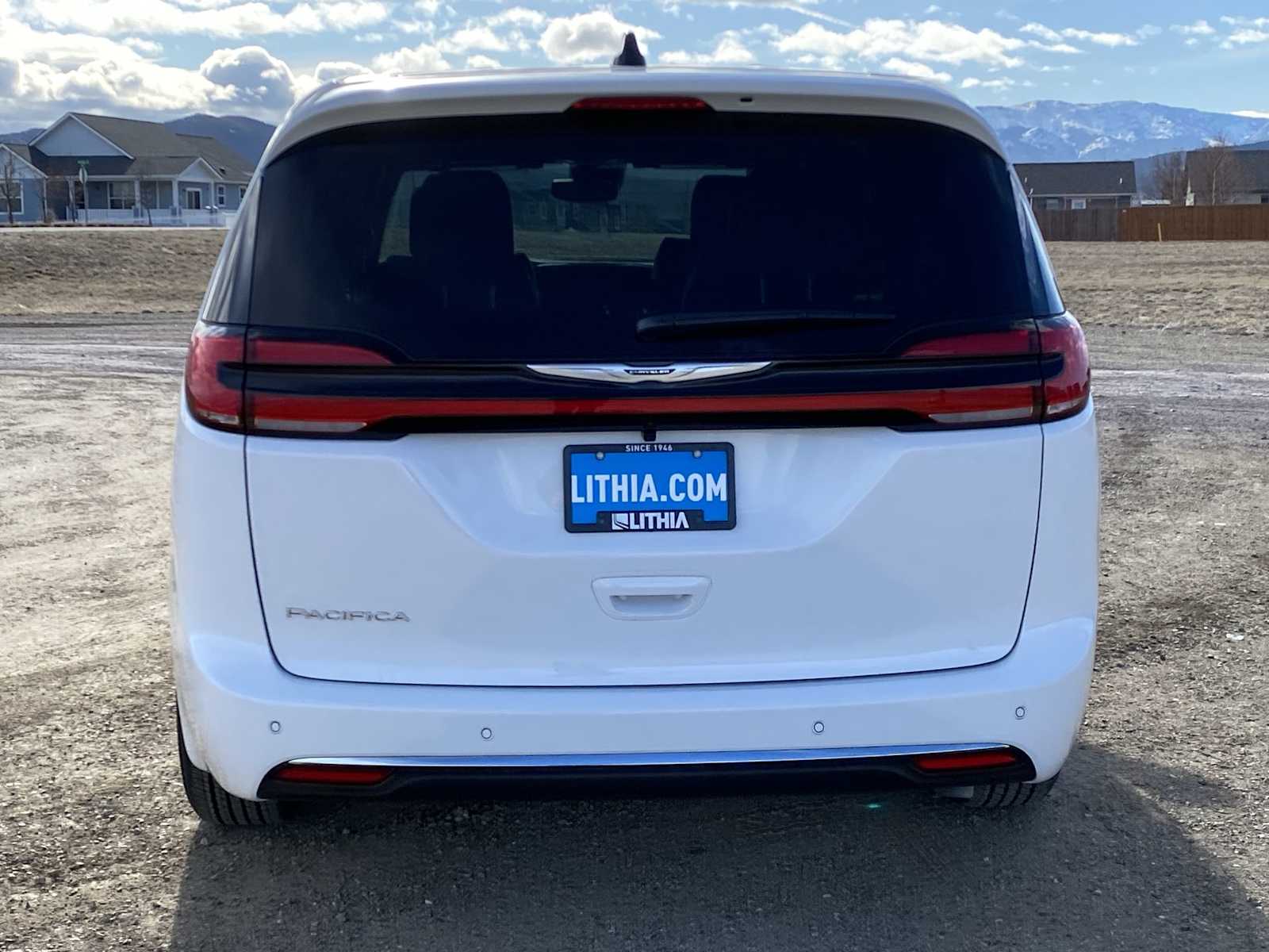 Thumbnail: 2026 Chrysler Pacifica - 13