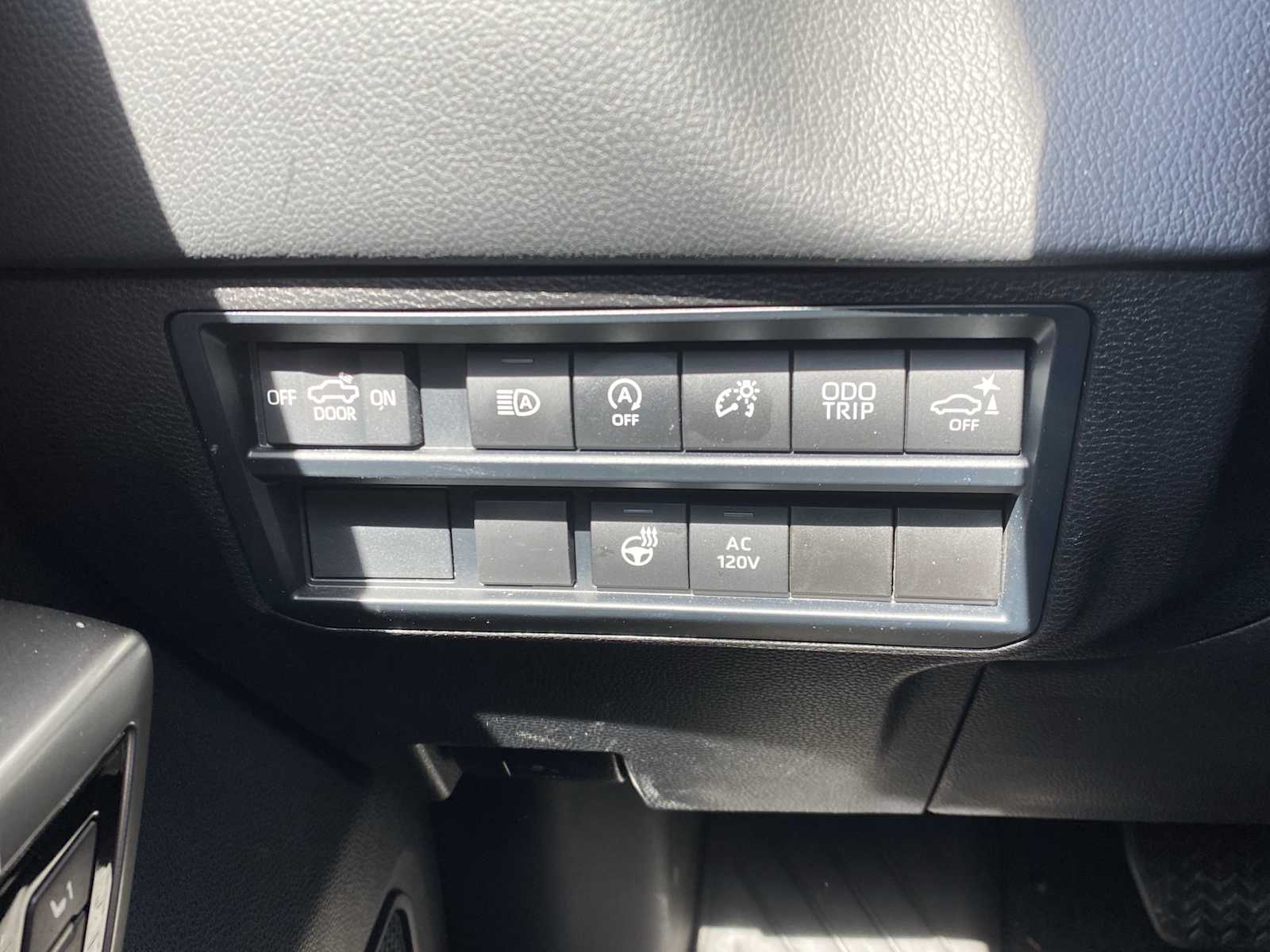 Thumbnail: 2024 Toyota Tundra - 21