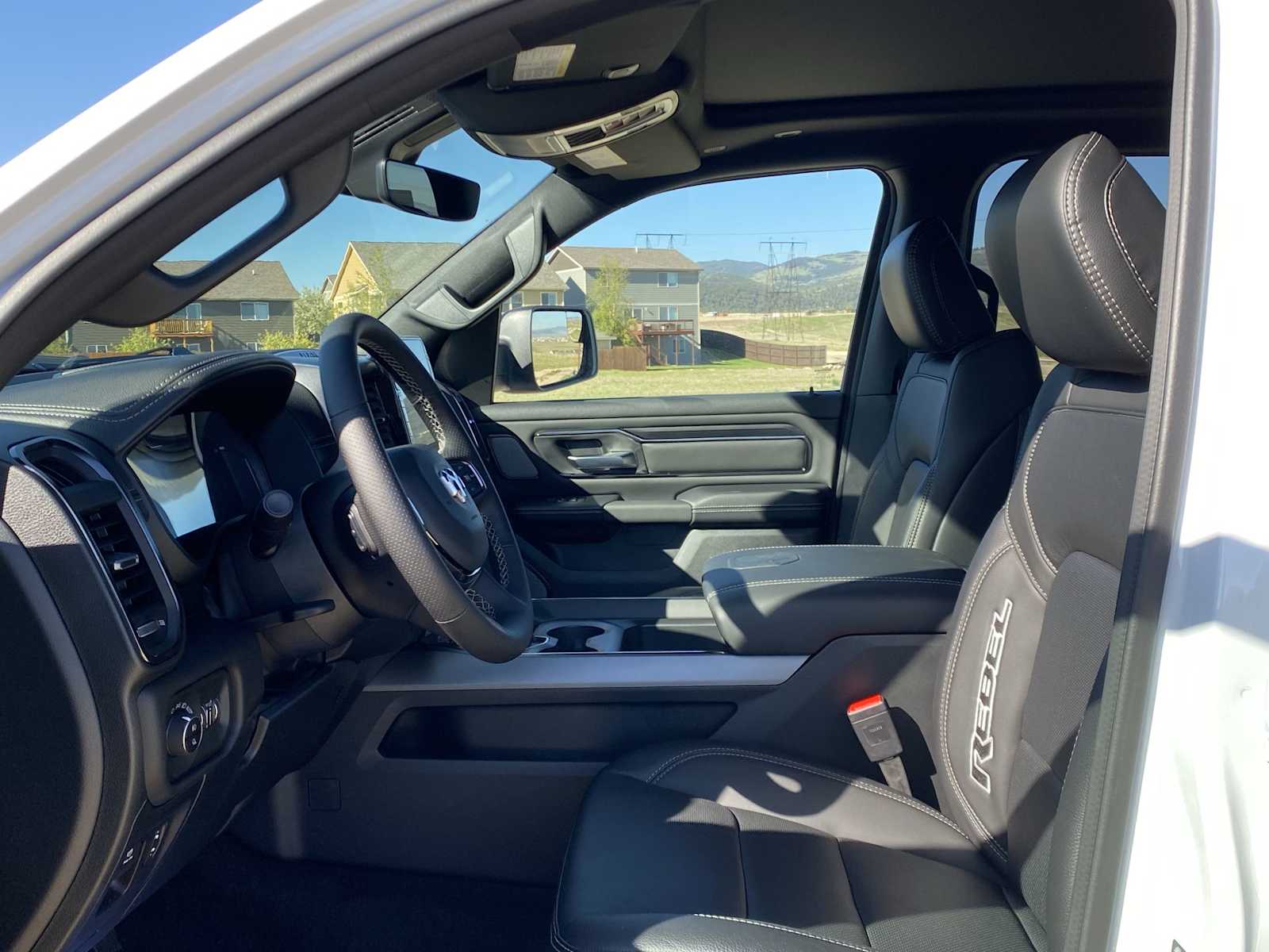 Thumbnail: 2026 RAM 1500 - 17