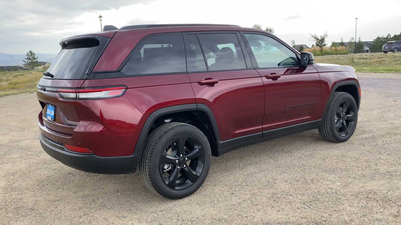 Thumbnail: 2025 Jeep Grand Cherokee - 8