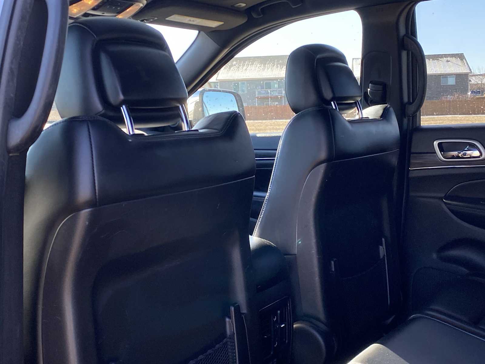 Thumbnail: 2021 Jeep Grand Cherokee - 28