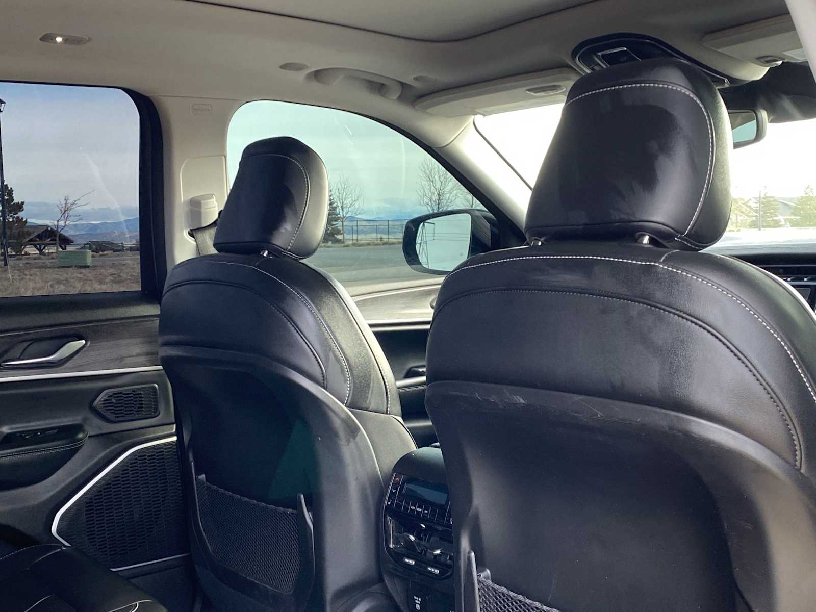 Thumbnail: 2021 Jeep Grand Cherokee L - 18