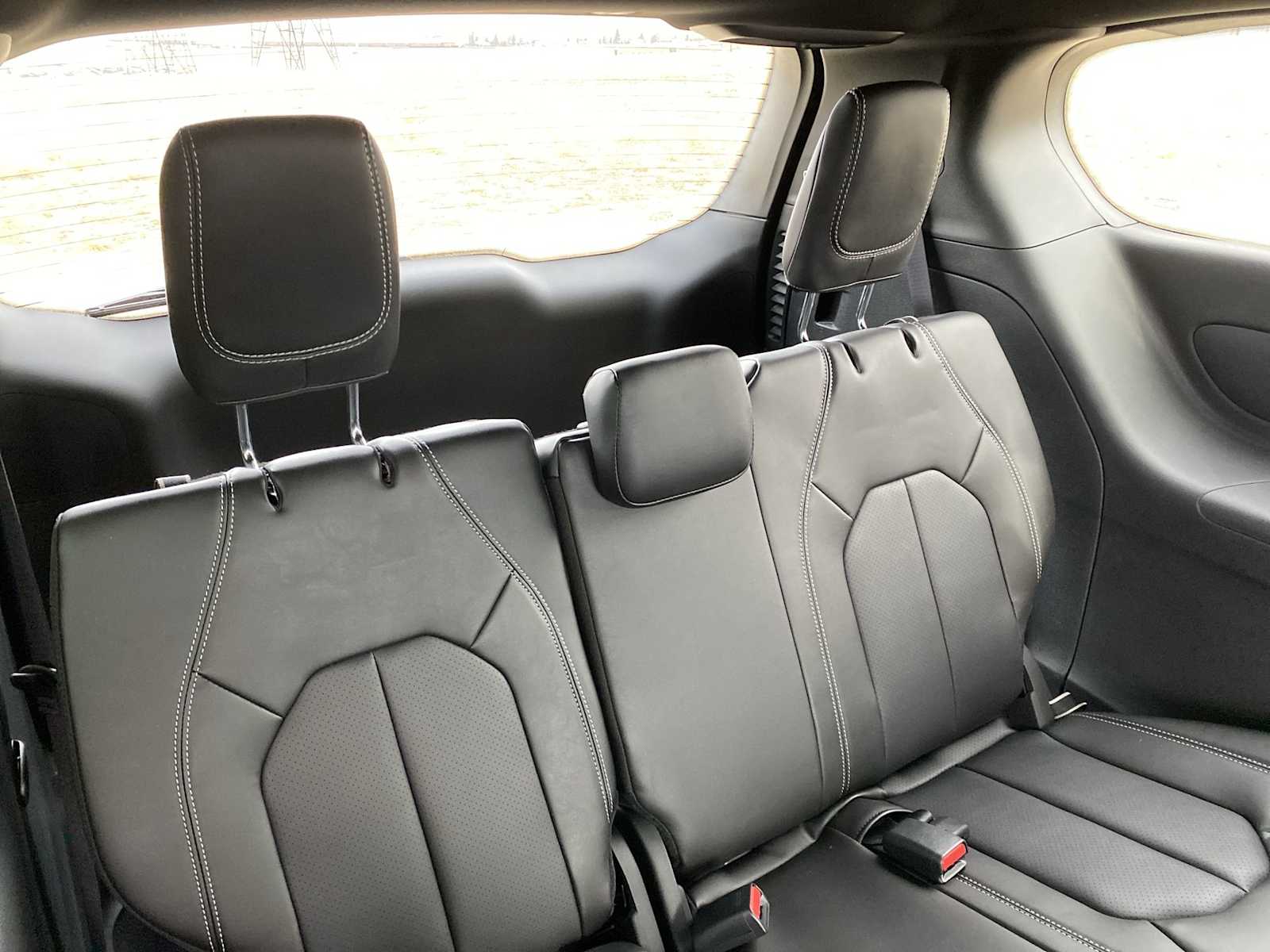 Thumbnail: 2026 Chrysler Pacifica - 36