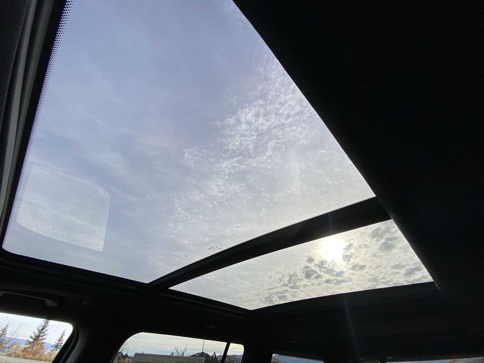 Thumbnail: 2025 Jeep Wagoneer - 27