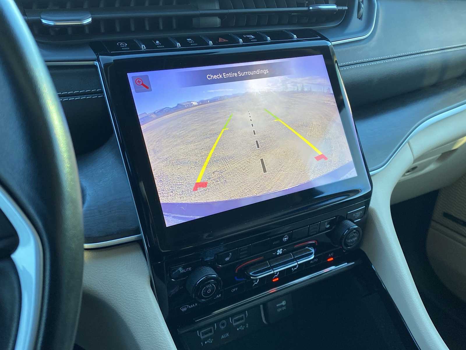 Thumbnail: 2022 Jeep Grand Cherokee - 27