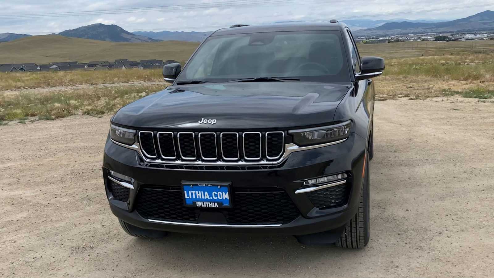 Thumbnail: 2025 Jeep Grand Cherokee - 3