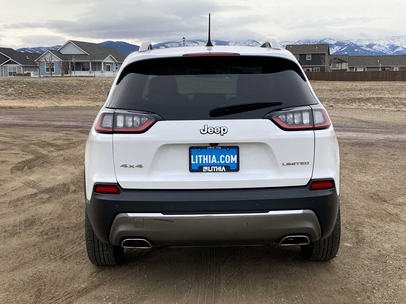 Thumbnail: 2019 Jeep Cherokee - 13