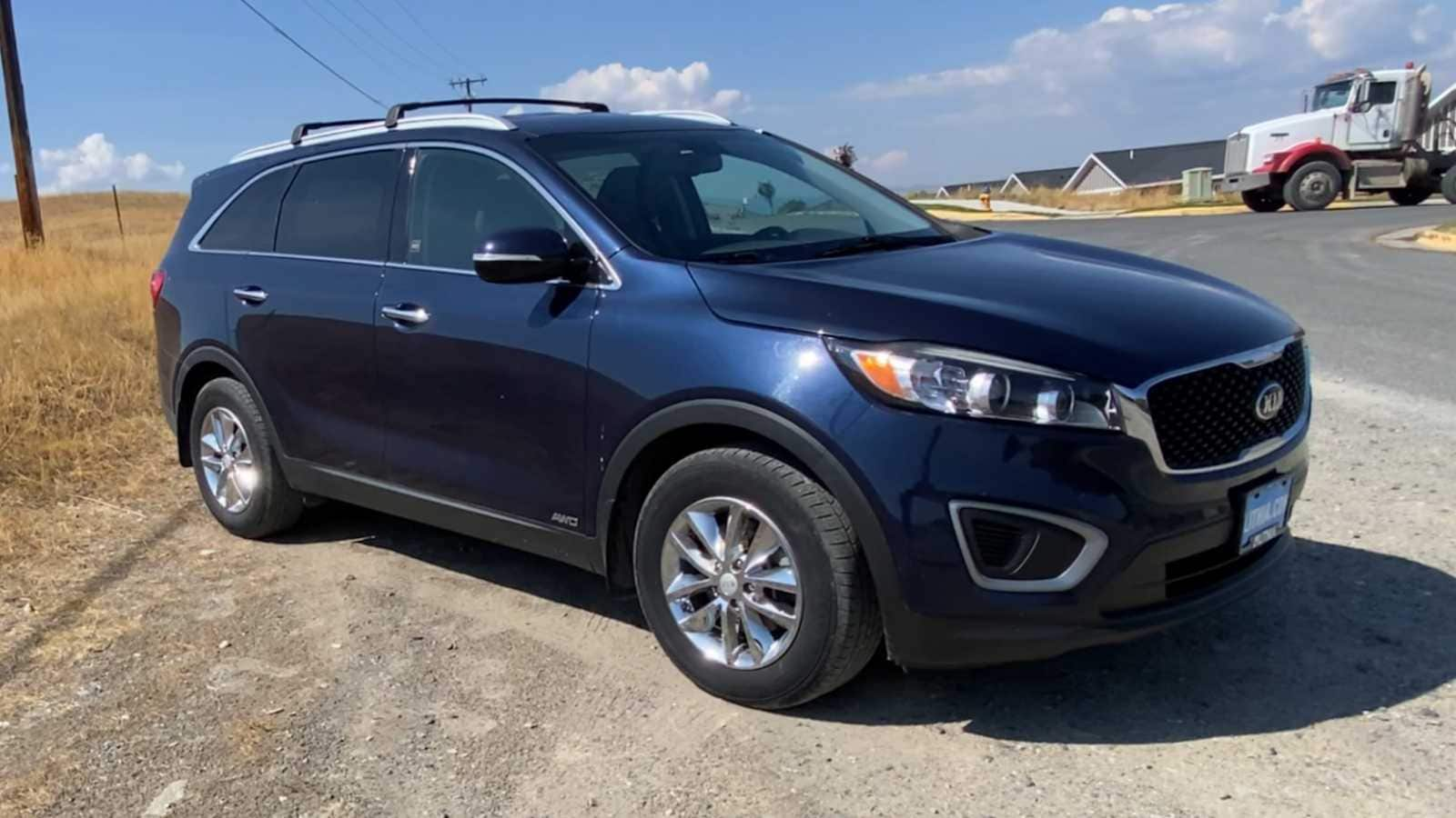 Used 2016 Kia Sorento LX with VIN 5XYPGDA30GG105281 for sale in Helena, MT