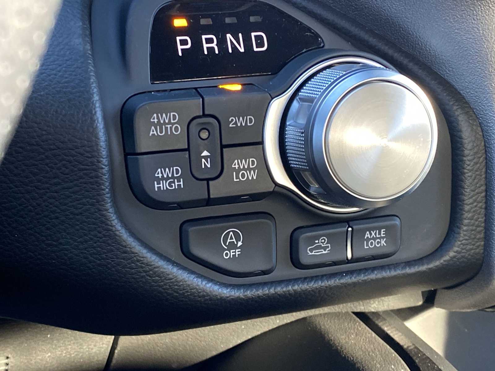 Thumbnail: 2026 RAM 1500 - 25