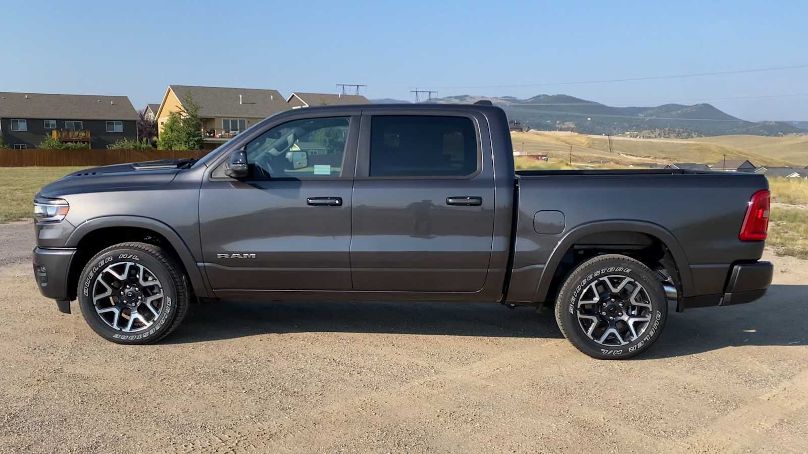 Thumbnail: 2026 RAM 1500 - 6