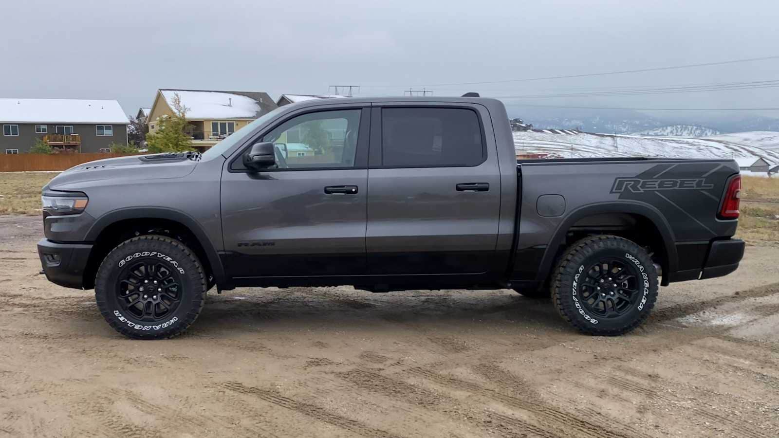 Thumbnail: 2026 RAM 1500 - 6