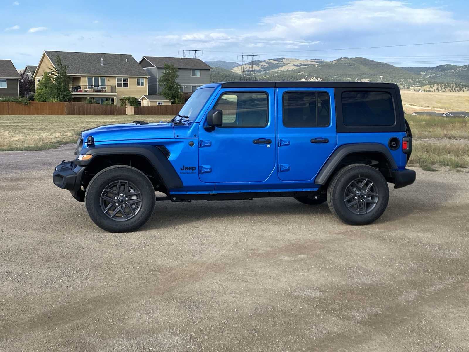 Thumbnail: 2025 Jeep Wrangler - 10