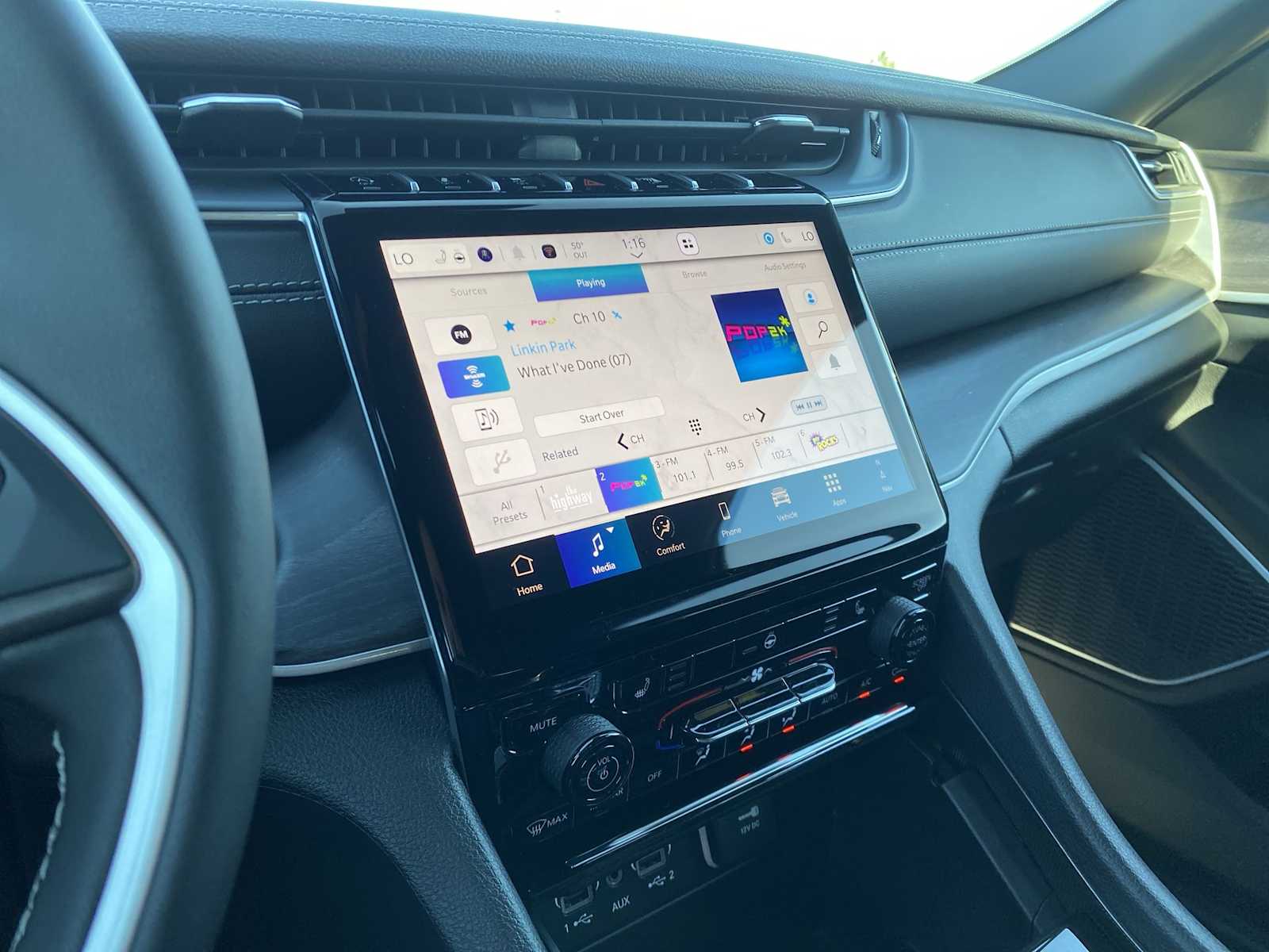 Thumbnail: 2025 Jeep Grand Cherokee - 18