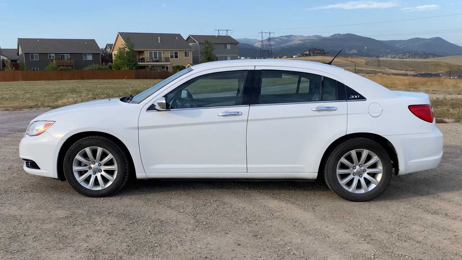 Thumbnail: 2014 Chrysler 200 - 6