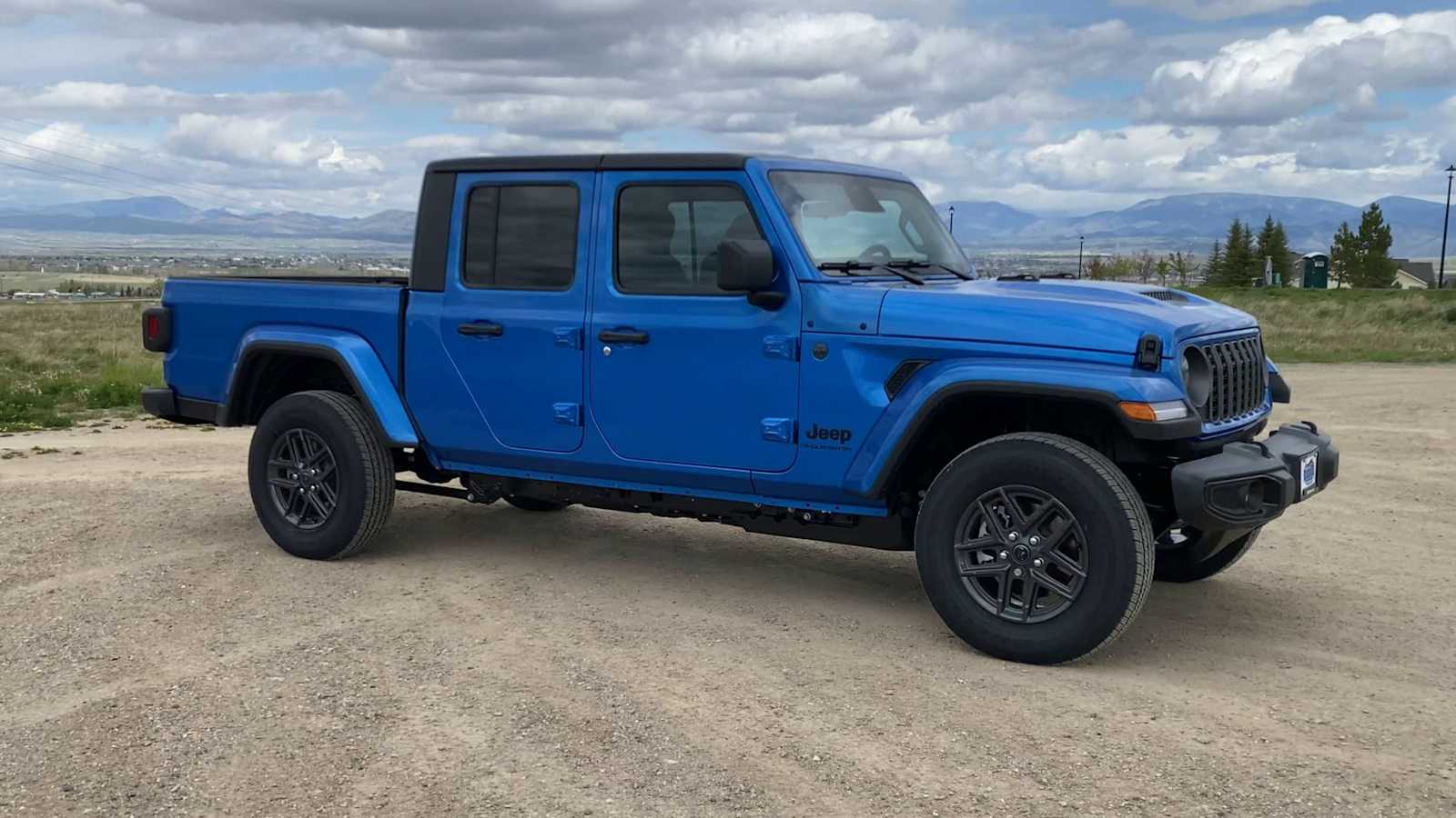 Thumbnail: 2026 Jeep Gladiator - 2
