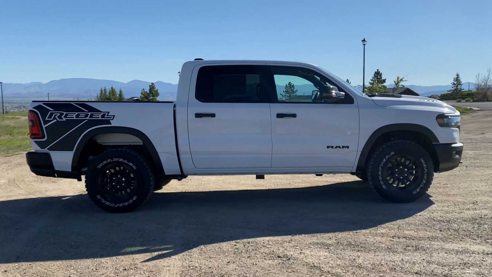 Thumbnail: 2026 RAM 1500 - 5