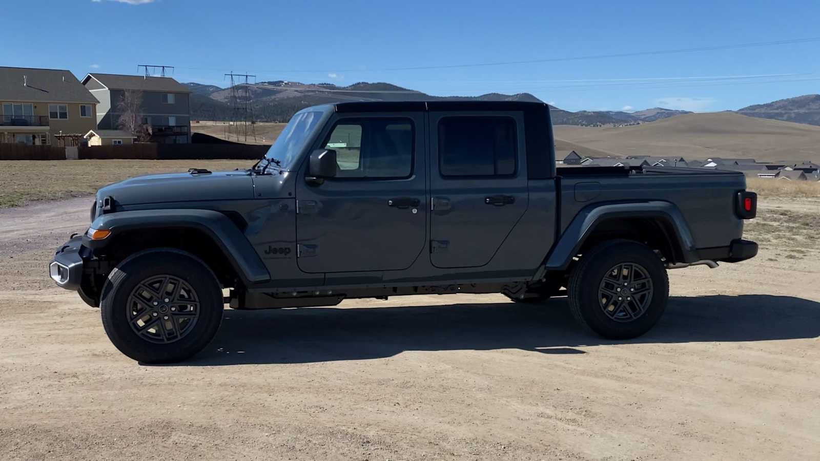 Thumbnail: 2026 Jeep Gladiator - 5