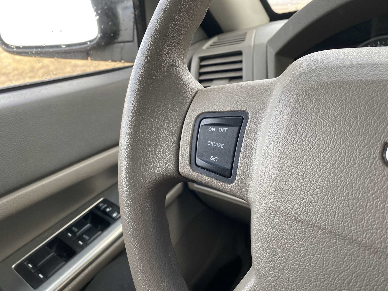 Thumbnail: 2007 Jeep Grand Cherokee - 26